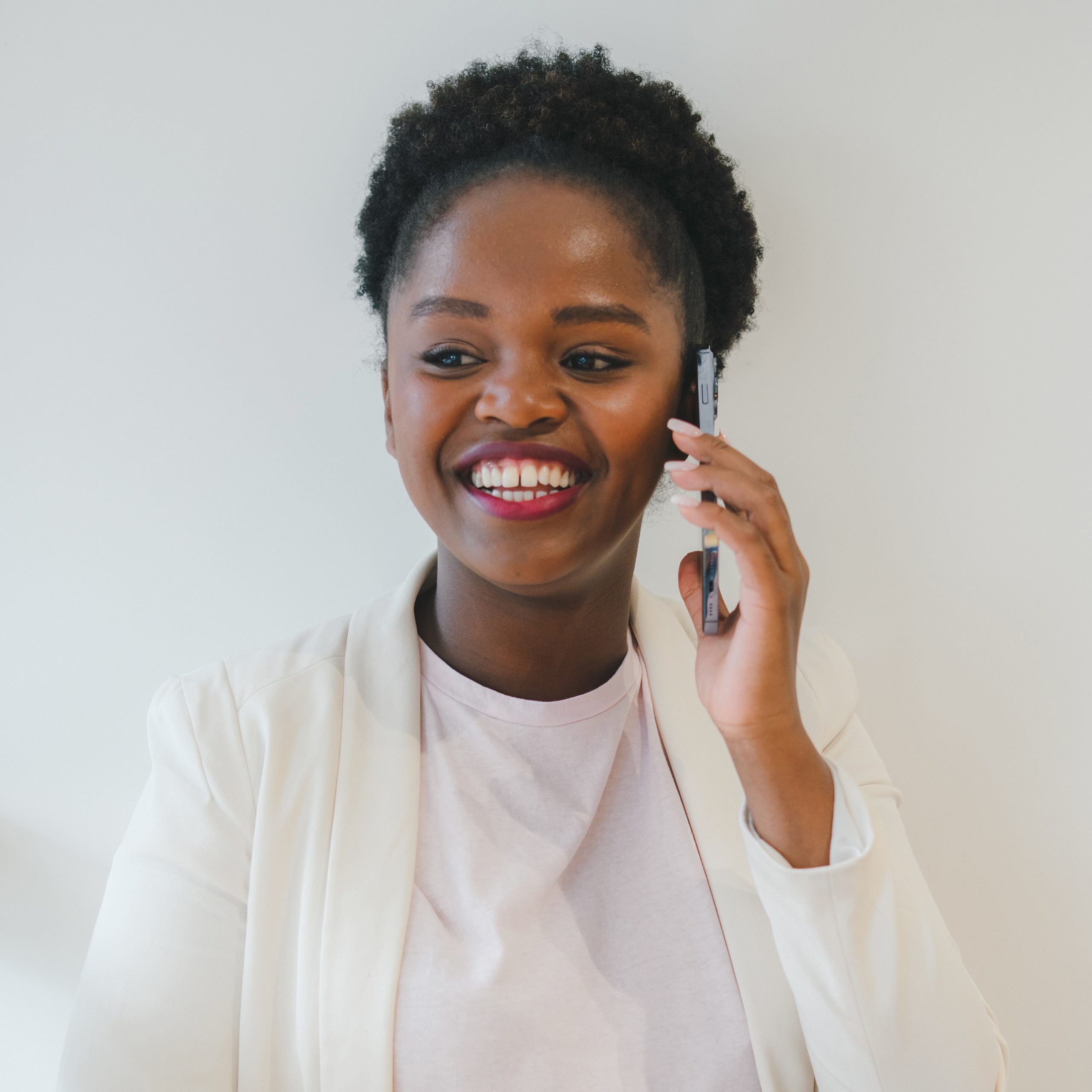 A woman calling Pregnancy Care Center of Tennessee to get Abortion Information in Old Hickory, Tennessee
